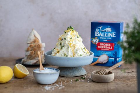 Whipped Salted Butter mit Honig, Zitrone und Thymian