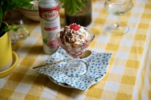 Strawberry Sundae