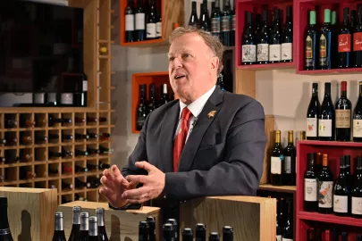 教えて！ソムリエ】ワインの疑問にすべてお答え | Taste France Magazine