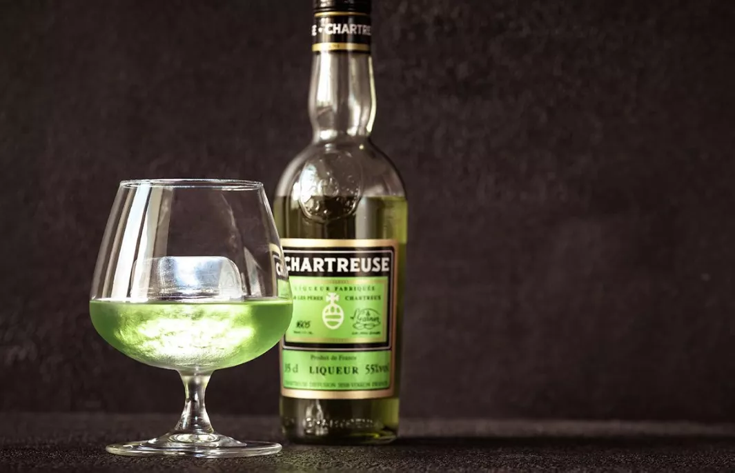 Chartreuse liqueurs: behind the scenes 