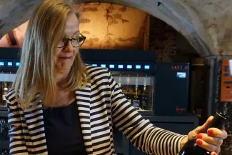 Weingenuss baut Brücken - Kulturbotschafterin und Sommeliere: Christine Balais im Gespräch