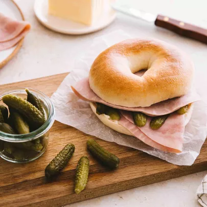 ham and butter bagel