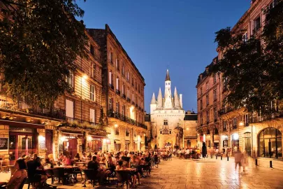 The Top French Cities for Strolling, Sipping and Snacking 